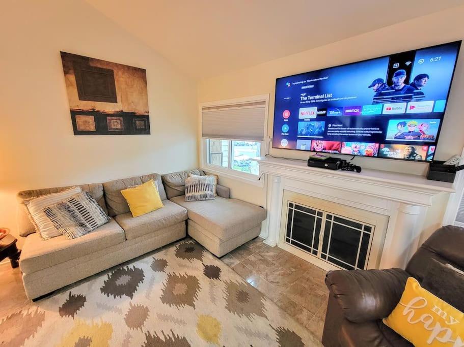 Nice 2 Bdr 2 Bath Near Airport With Fast Wifi And Parking Herndon Exterior foto