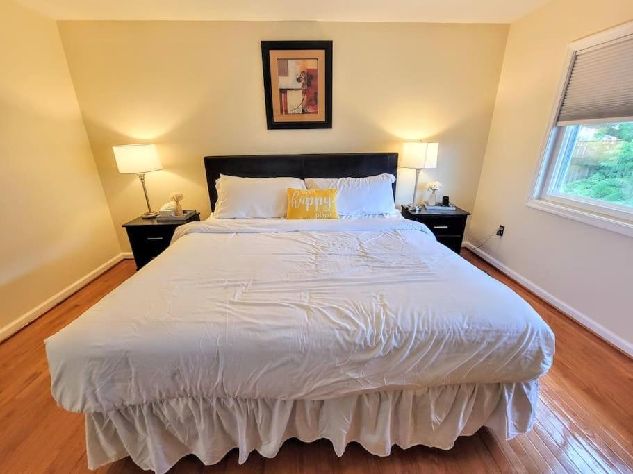 Nice 2 Bdr 2 Bath Near Airport With Fast Wifi And Parking Herndon Exterior foto