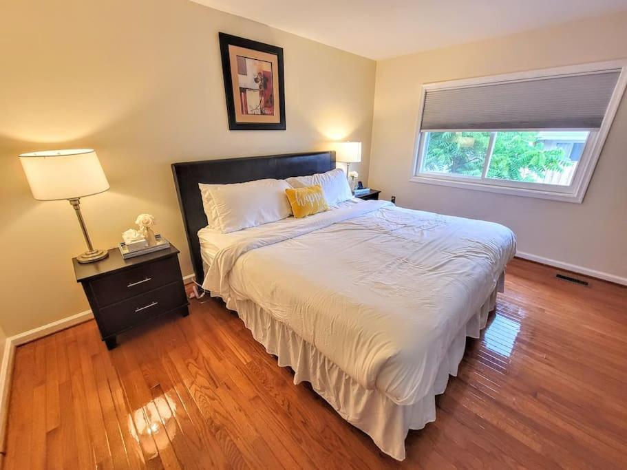 Nice 2 Bdr 2 Bath Near Airport With Fast Wifi And Parking Herndon Exterior foto