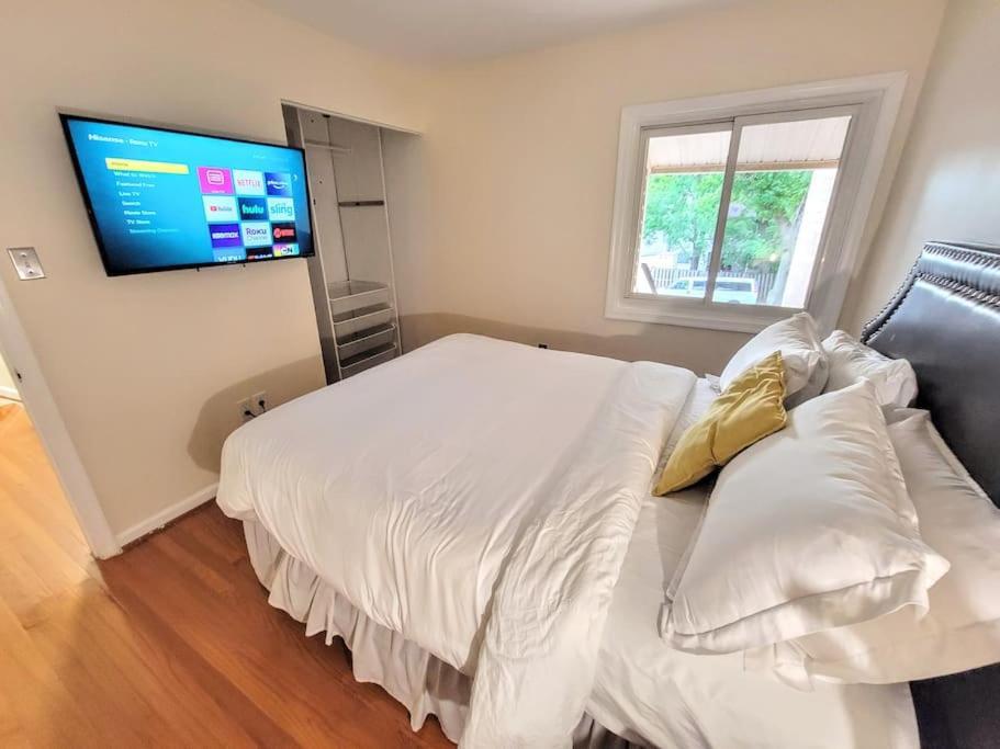 Nice 2 Bdr 2 Bath Near Airport With Fast Wifi And Parking Herndon Exterior foto