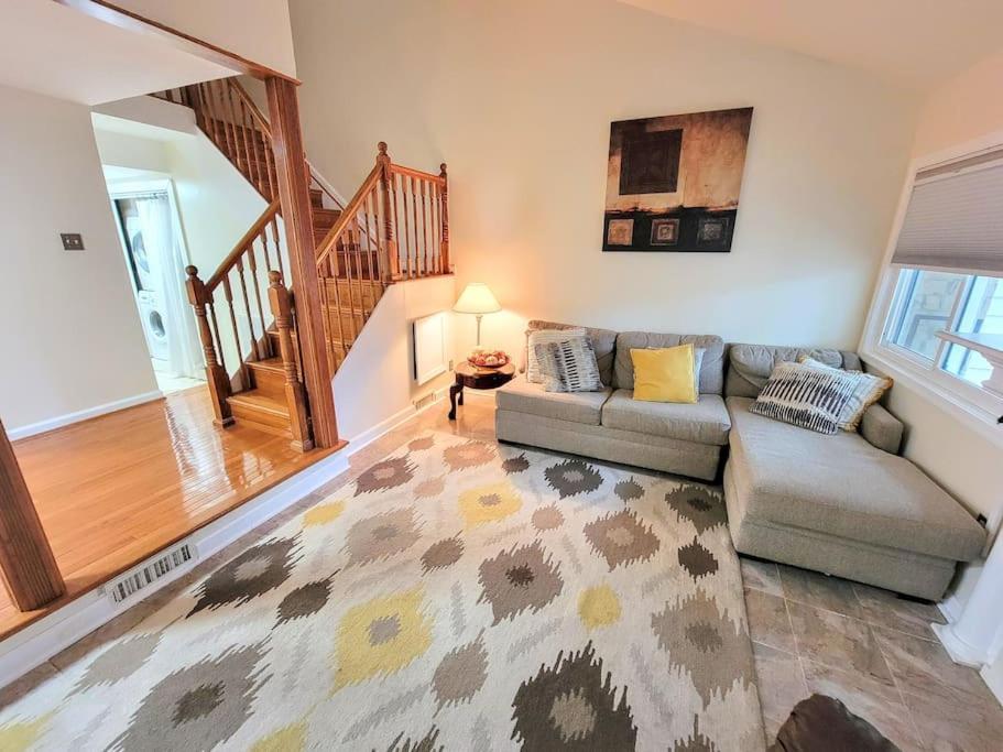 Nice 2 Bdr 2 Bath Near Airport With Fast Wifi And Parking Herndon Exterior foto