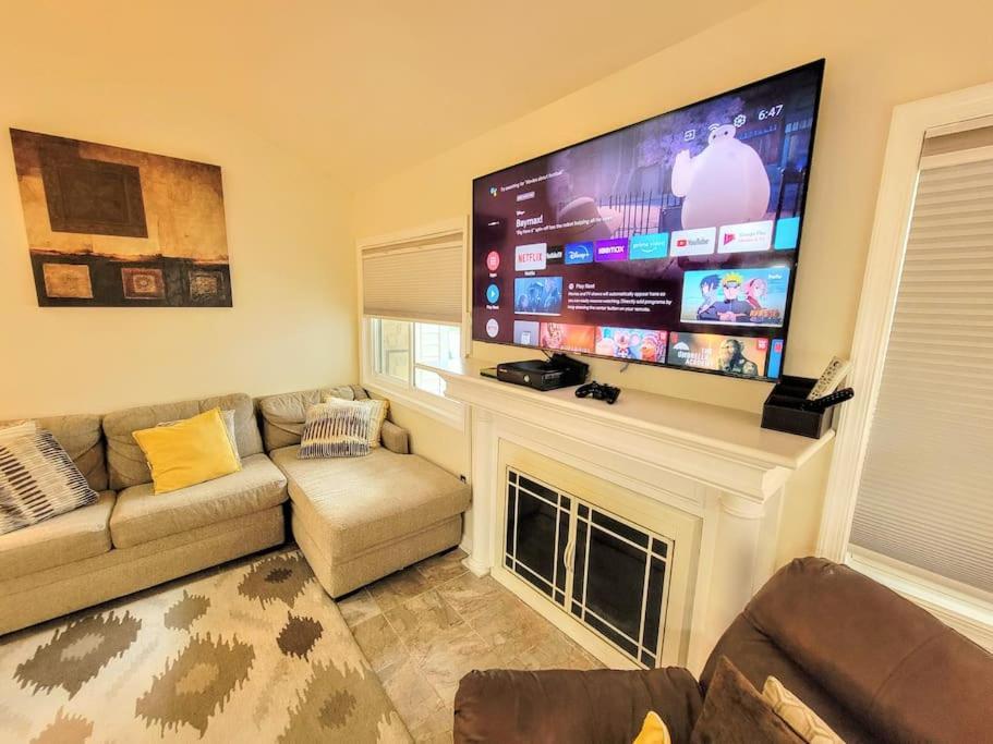 Nice 2 Bdr 2 Bath Near Airport With Fast Wifi And Parking Herndon Exterior foto