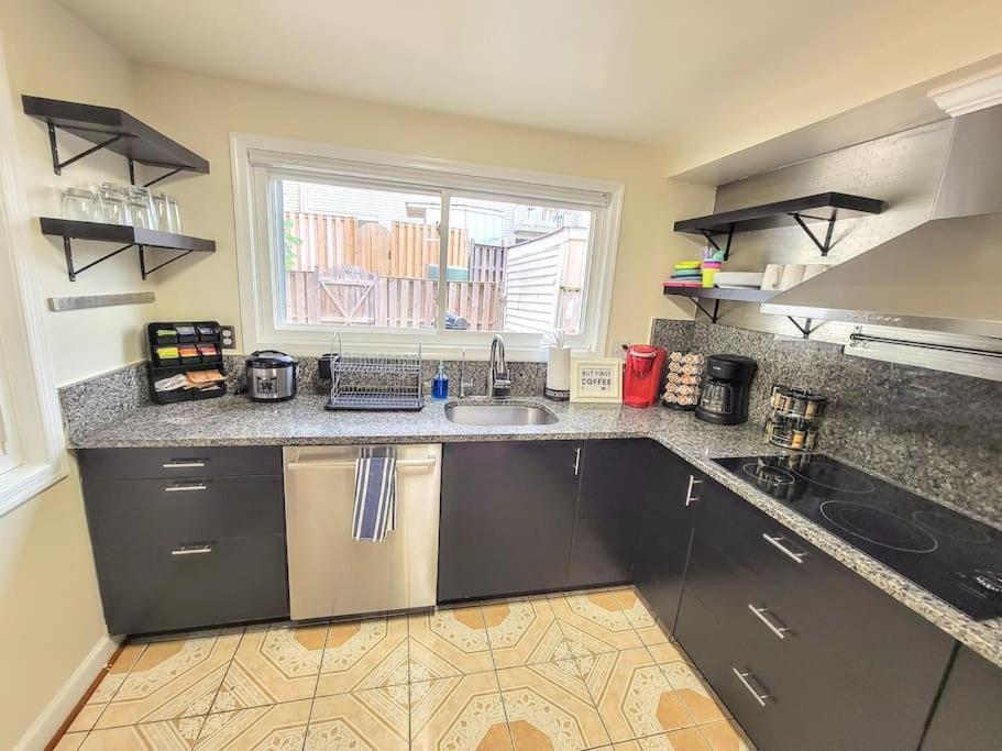 Nice 2 Bdr 2 Bath Near Airport With Fast Wifi And Parking Herndon Exterior foto